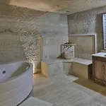 Family Cave Hotel