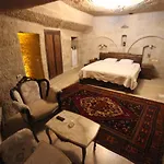 Hotel Family Cave