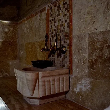 Hotel Family Cave