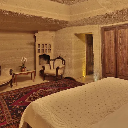 Family Cave Hotel