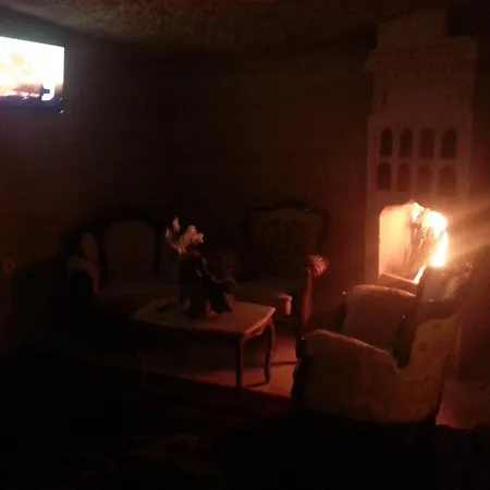 Hotel Family Cave 3*