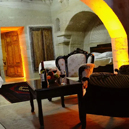Hotel Family Cave 3*
