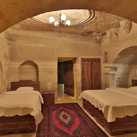 Hotel Family Cave