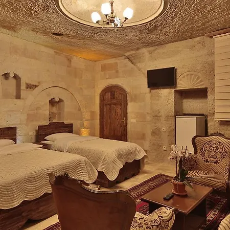 Family Cave Hotel