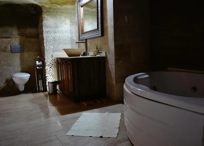 Hotell Family Cave 3*